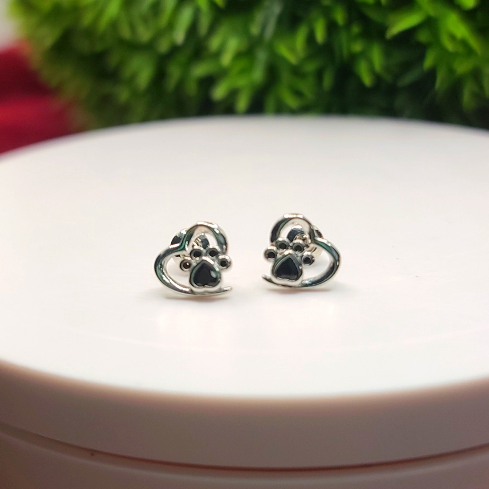 DOG CAT paw pet stud earrings silvertone black